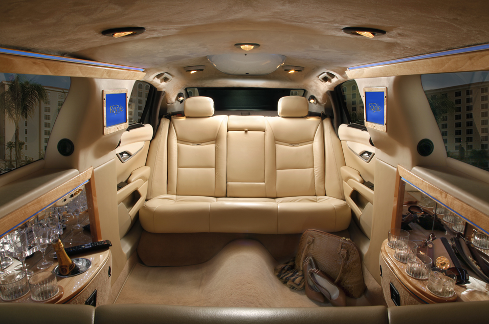 Cadillac-XTS-NY-limo-airport-car-service-interior.jpg