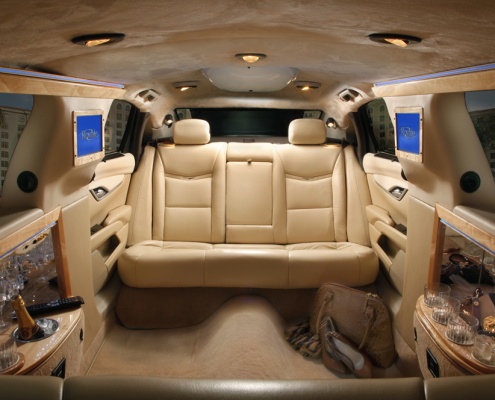 What are the most unexpected reasons to hire a first class limo from a Limousine Rental Company