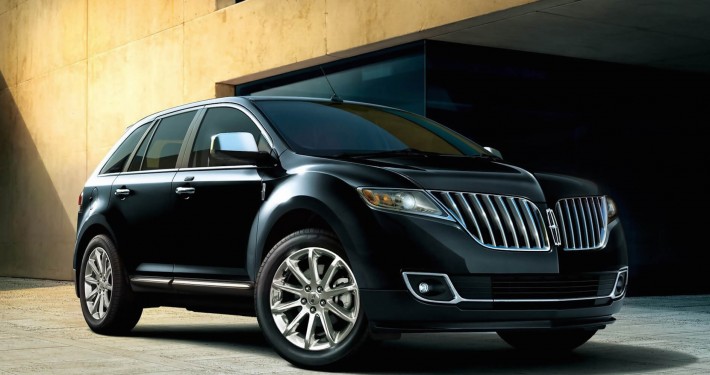 Lincoln-MKT-Exterior-SUV-NYC-Car-Service (1)