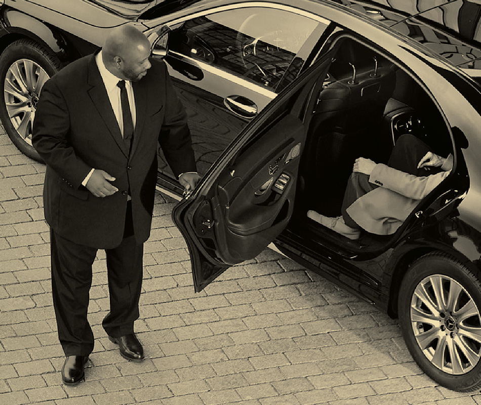 Chauffeured Car Service in NYC - Automotive Luxury