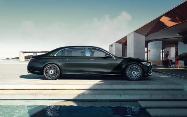 airport-limo-service-maybach s class