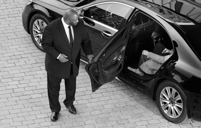 Hire-Chuffeur-Service NYC for Airport Transportation chauffeur service NYC